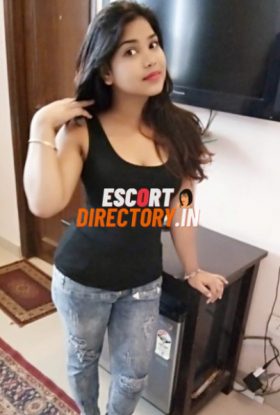 Dia a 18 years college student Mumbai call girl